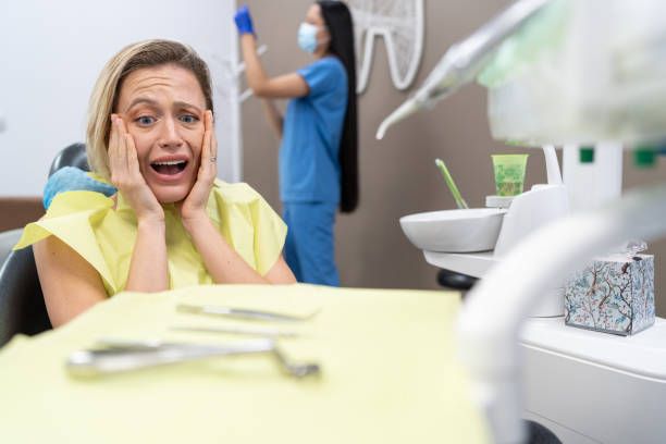 Best Tooth Infection Emergency Dentist  in Laurel Hollow, NY